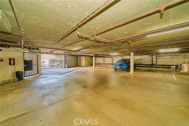 Detail Gallery Image 24 of 28 For 3130 Montrose Ave #102,  La Crescenta,  CA 91214 - 3 Beds | 2/1 Baths