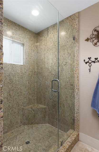 Detail Gallery Image 12 of 20 For 415 8th St, Huntington Beach,  CA 92648 - 3 Beds | 3/2 Baths