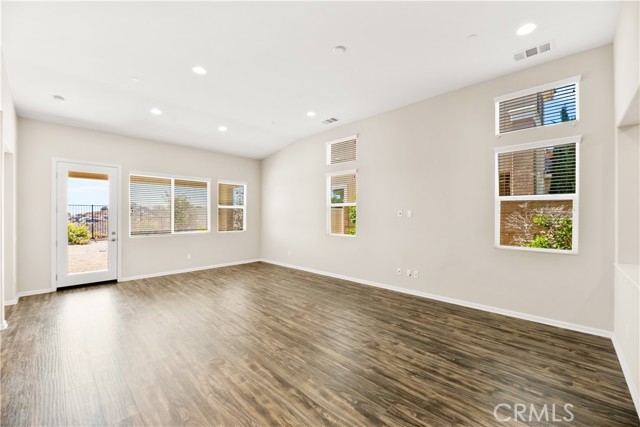 36432 Chervil Court, Lake Elsinore CA: https://media.crmls.org/medias/c66dacff-8c8d-4a12-b493-f66a5a5dcff5.jpg
