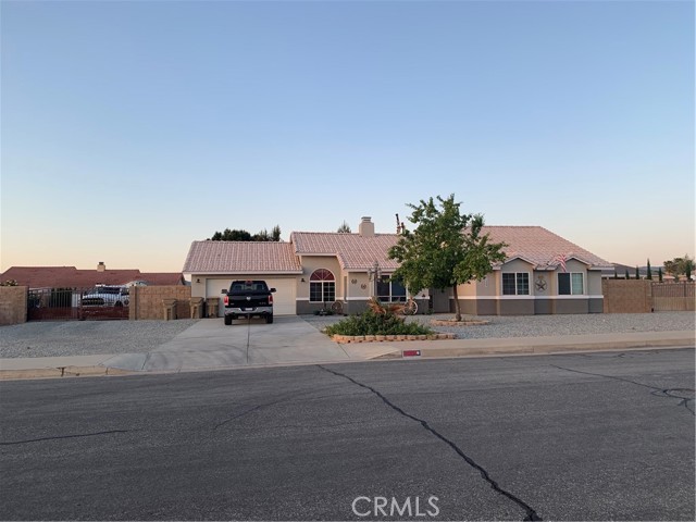 15449 Cromdale St, Hesperia, CA 92345