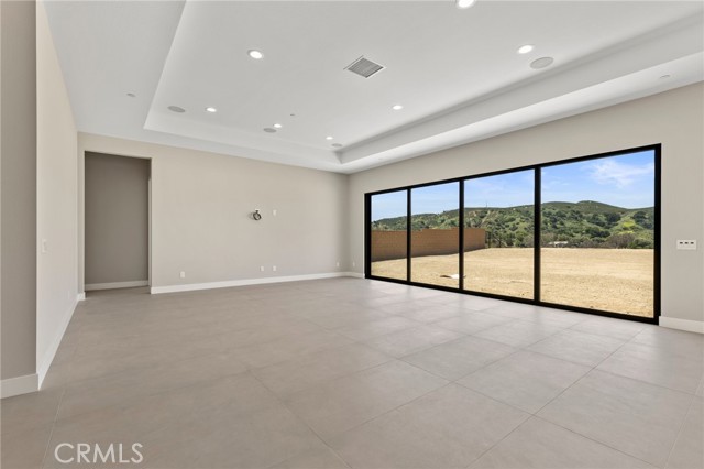 12031 Northstar Lane, Porter Ranch CA: https://media.crmls.org/medias/c66dd6ff-b0fb-4c0c-92c4-c60667661fb0.jpg