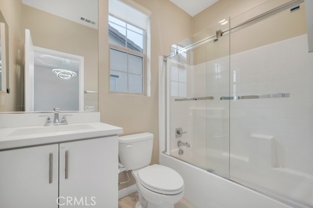 Detail Gallery Image 50 of 65 For 18348 Cachet, Canyon Country,  CA 91350 - 5 Beds | 5 Baths