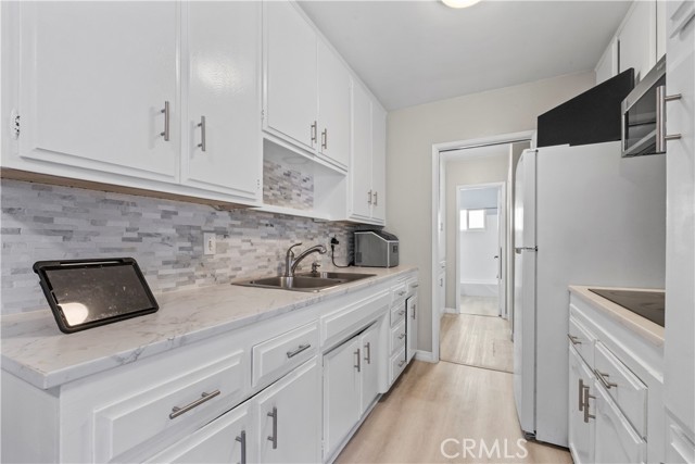 440 Chestnut Avenue, 2C photo 7