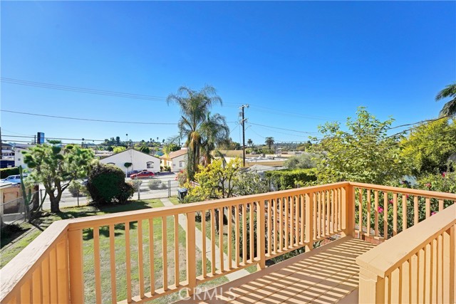 Detail Gallery Image 16 of 26 For 5830 Fayette, Los Angeles,  CA 90042 - 3 Beds | 2 Baths