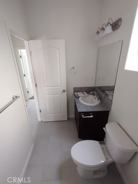 3414 N Oakwood Street, Visalia CA: https://media.crmls.org/medias/c671a40d-2a12-4bb4-8e4c-0f7755b39a3d.jpg