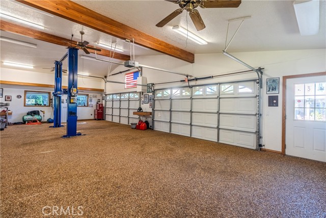 2241 N 1st Avenue, Upland CA: https://media.crmls.org/medias/c671d3cb-51af-4ea0-840c-72e320dd00a7.jpg