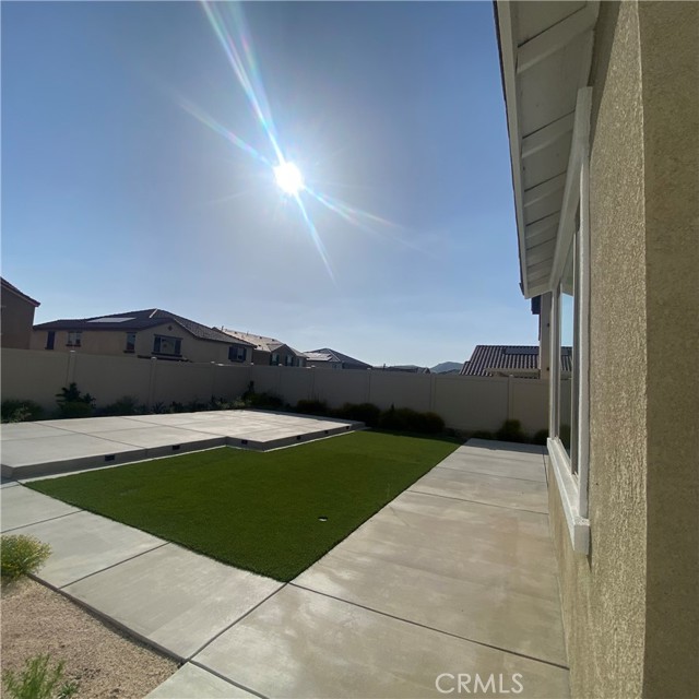 Detail Gallery Image 9 of 16 For 29847 Canary Wood Ct, Menifee,  CA 92584 - 5 Beds | 3/1 Baths