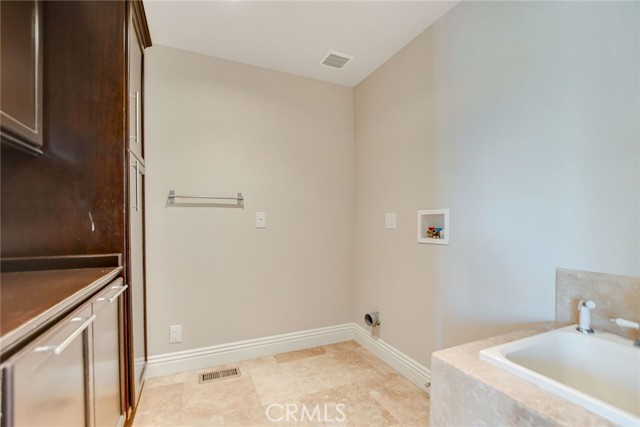 Detail Gallery Image 46 of 62 For 770 S Tonopah Ct, San Dimas,  CA 91773 - 5 Beds | 5 Baths