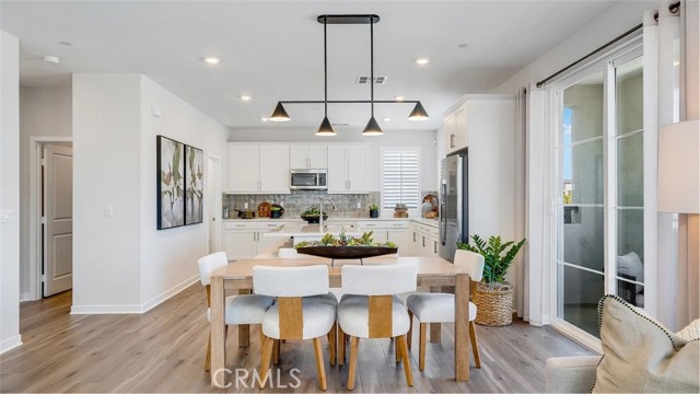 Detail Gallery Image 5 of 25 For 2612 E Hyde Paseo, Ontario,  CA 91762 - 4 Beds | 3/1 Baths