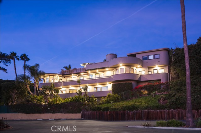 Detail Gallery Image 39 of 39 For 2901 Ocean Bld, Corona Del Mar,  CA 92625 - 4 Beds | 4/3 Baths