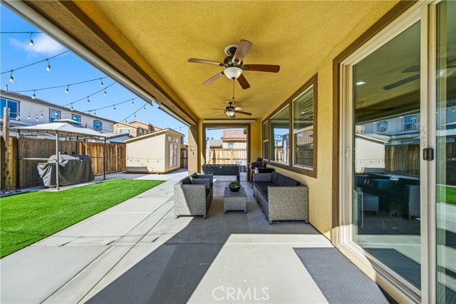 Detail Gallery Image 34 of 54 For 29193 Black Oak, Lake Elsinore,  CA 92530 - 3 Beds | 2 Baths