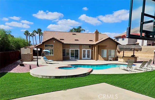 Detail Gallery Image 2 of 11 For 29630 Carro Amano Ln, Highland,  CA 92346 - 4 Beds | 2 Baths