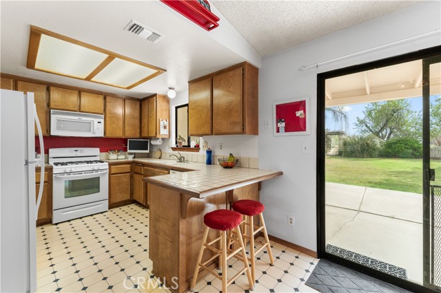 Detail Gallery Image 15 of 42 For 41038 171st, Lancaster,  CA 93535 - 3 Beds | 2 Baths