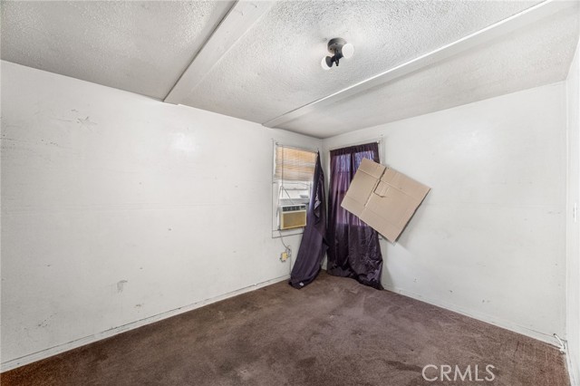 Detail Gallery Image 14 of 32 For 9804 Palmetto Ave, Fontana,  CA 92335 - 2 Beds | 1 Baths