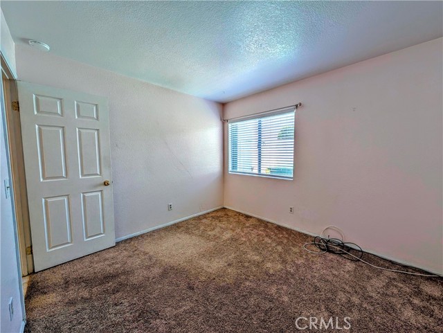 7754 Fox Tail Court, Highland CA: https://media.crmls.org/medias/c678183b-fe1d-43d7-9aca-702f7d5e748f.jpg
