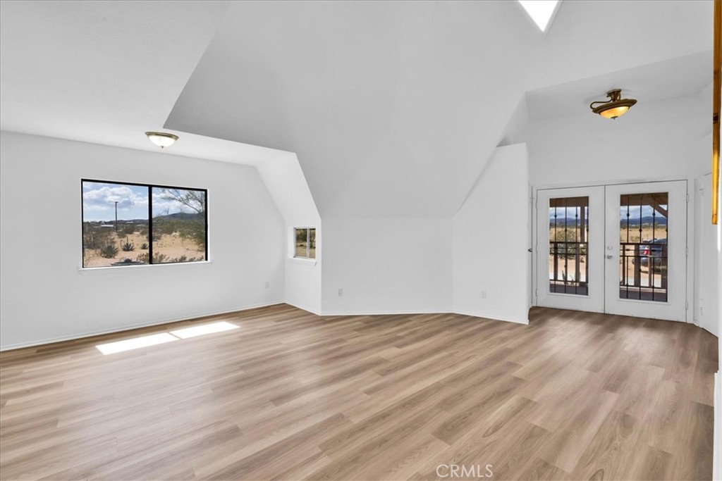 951 N Kuna Avenue