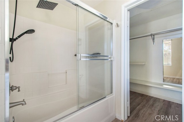 3270 Watermarke Place, Irvine CA: https://media.crmls.org/medias/c67845e0-2f90-428f-b621-3babd0e95532.jpg