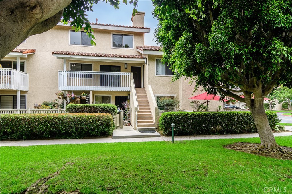 19132 Shoreline Lane #8