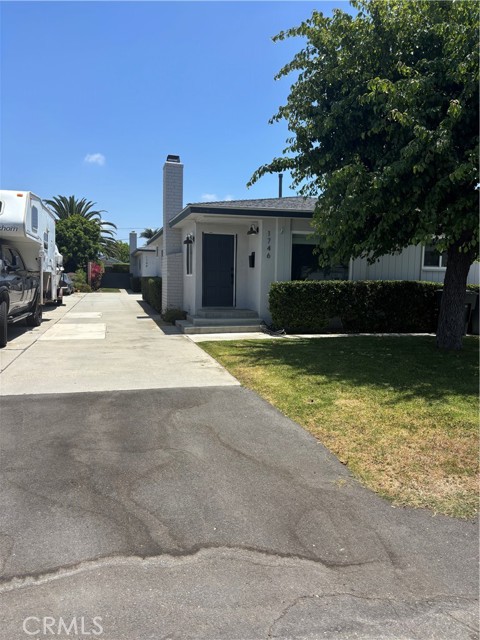 Detail Gallery Image 1 of 12 For 1748 Juniper Ave, Torrance,  CA 90503 - 3 Beds | 2 Baths