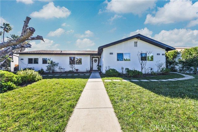 Detail Gallery Image 5 of 32 For 20200 Lassen, Chatsworth,  CA 91311 - 12 Beds | 11 Baths