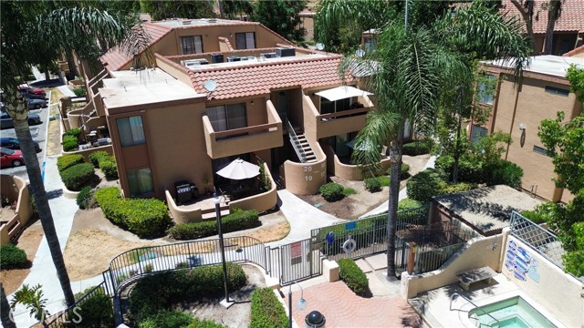 1400 W Edgehill Road, San Bernardino CA: https://media.crmls.org/medias/c67adee0-9173-4fce-880c-8a3594186d89.jpg