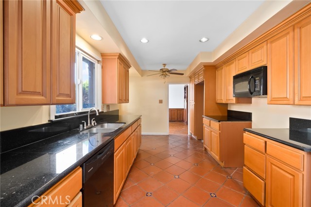 Image 3 for 8956 Dalton Ave, Los Angeles, CA 90047