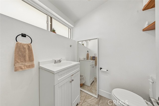 10989 Mascarell Avenue photo 16