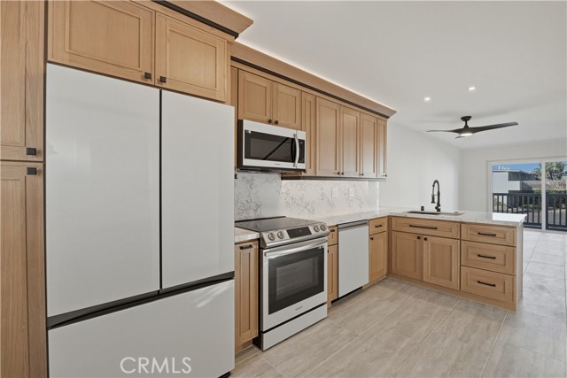 Front Image Thumbnail for CRCV26186089