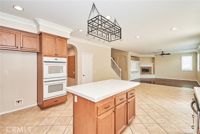 6148 Taylor Canyon Place, Rancho Cucamonga CA: https://media.crmls.org/medias/c67cd01e-7e7c-4850-9964-aff913c5116f.jpg