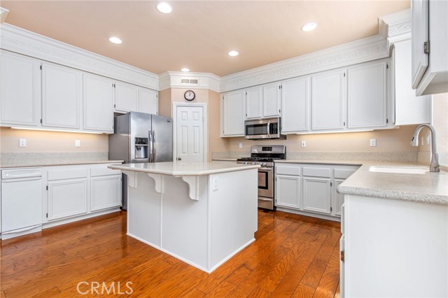 Detail Gallery Image 10 of 36 For 23401 Rouge River, Murrieta,  CA 92562 - 5 Beds | 3 Baths