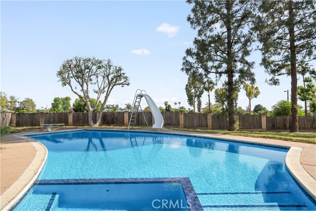 Detail Gallery Image 25 of 33 For 18070 Mark Ln, Yorba Linda,  CA 92886 - 4 Beds | 2 Baths