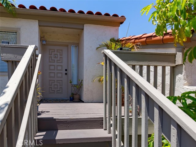 Detail Gallery Image 17 of 21 For 907 Caminito Madrigal #B,  Carlsbad,  CA 92011 - 2 Beds | 2/1 Baths