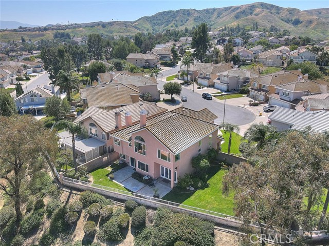 Detail Gallery Image 5 of 72 For 16243 Annatto Ct, Chino Hills,  CA 91709 - 4 Beds | 3 Baths