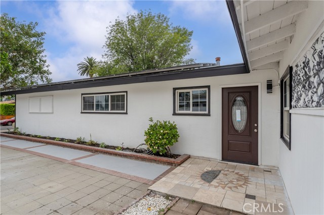 17121 Simonds Street, Granada Hills CA: https://media.crmls.org/medias/c67e2d75-de1e-4779-8be9-52179dd78dd8.jpg
