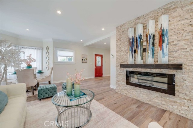Detail Gallery Image 9 of 33 For 624 Cedar Ave, Long Beach,  CA 90802 - 3 Beds | 2 Baths