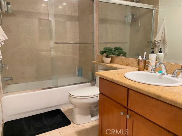 Detail Gallery Image 27 of 32 For 1241 S Westgate Ave #202,  Los Angeles,  CA 90025 - 3 Beds | 2/1 Baths