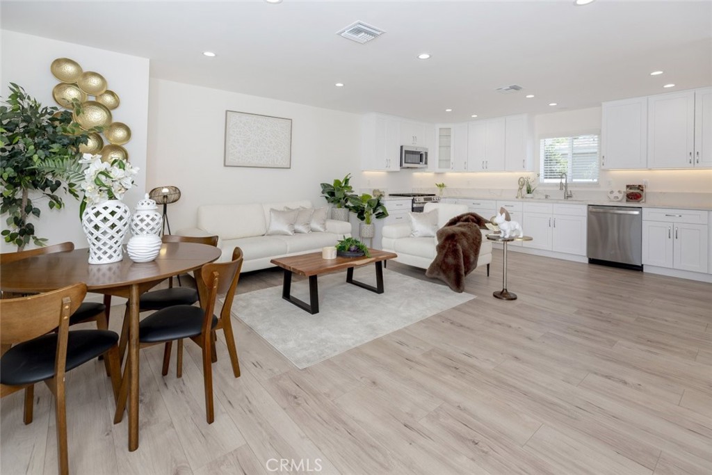 MLS #BB25231029 image #3