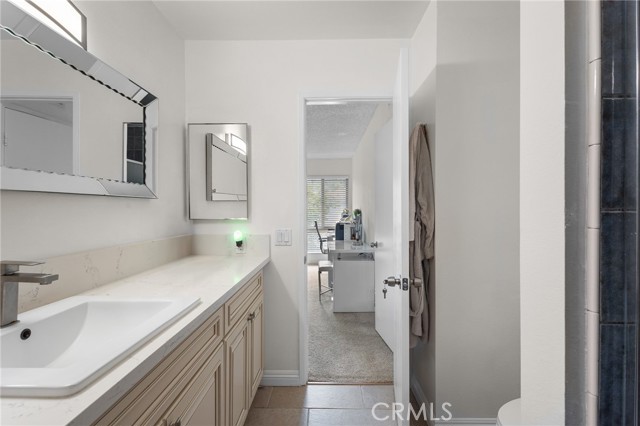 Detail Gallery Image 9 of 22 For 4714 Park Granada #203,  Calabasas,  CA 91302 - 2 Beds | 2 Baths
