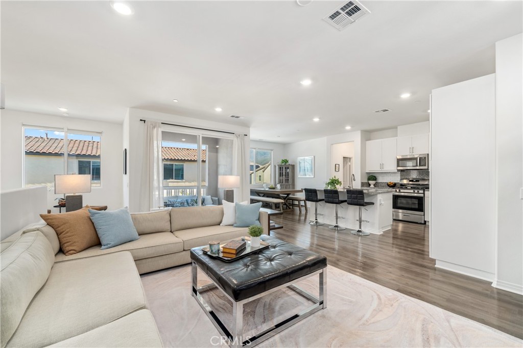 5253 Wildflower Lane #1