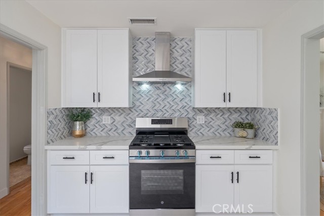 Detail Gallery Image 16 of 34 For 288 W Mariposa St, Altadena,  CA 91001 - 3 Beds | 2 Baths