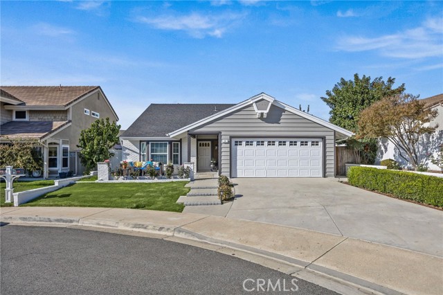 Detail Gallery Image 2 of 45 For 11 De Forest, Irvine,  CA 92620 - 4 Beds | 2 Baths