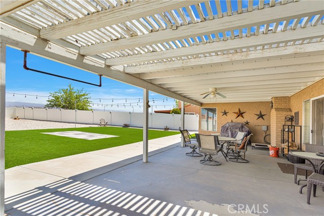 Detail Gallery Image 31 of 38 For 12231 Jason Ln, Victorville,  CA 92395 - 3 Beds | 2 Baths