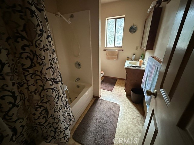 15 Hide A Way Road, Oroville CA: https://media.crmls.org/medias/c6838eb9-4a24-48cd-8572-2e5a1495f28f.jpg