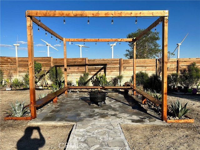 19790 Cooper Road, North Palm Springs CA: https://media.crmls.org/medias/c683e18d-6468-4bb6-a3ac-44ce70c08197.jpg