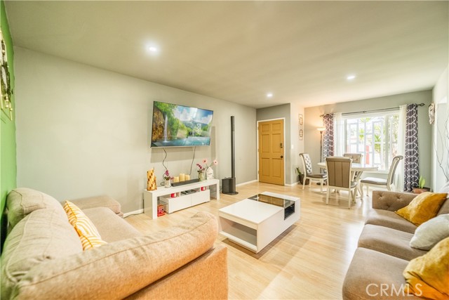 Detail Gallery Image 7 of 29 For 12921 Cook St, Los Angeles,  CA 90061 - 3 Beds | 1 Baths