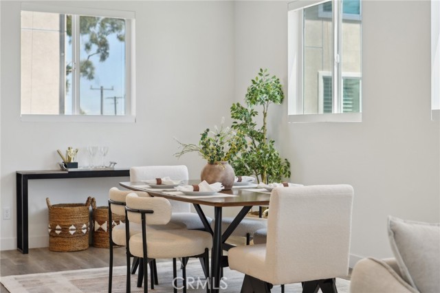 Detail Gallery Image 10 of 34 For 23228 Marigold Ave, Torrance,  CA 90502 - 4 Beds | 3/1 Baths
