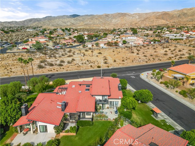 Detail Gallery Image 32 of 35 For 67305 Hacienda Ave, Desert Hot Springs,  CA 92240 - 2 Beds | 2/1 Baths