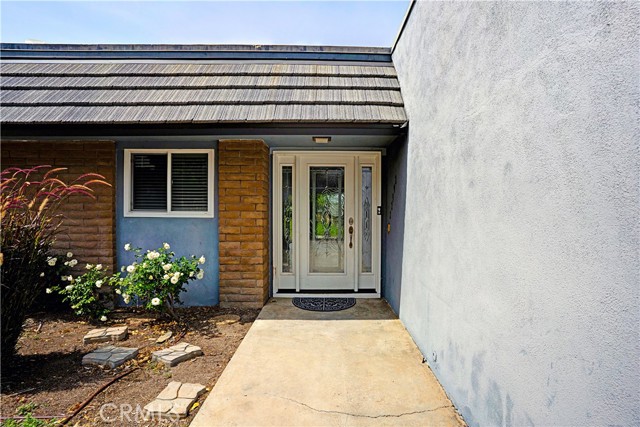 Detail Gallery Image 6 of 43 For 22392 Canyon Club Dr, Canyon Lake,  CA 92587 - 2 Beds | 2 Baths