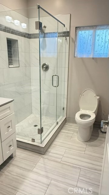 Detail Gallery Image 5 of 7 For 21336 Providencia, Woodland Hills,  CA 91367 - 2 Beds | 2 Baths