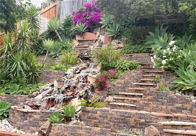 8373 Denise Lane, West Hills CA: https://media.crmls.org/medias/c6862aa5-1898-416a-8420-b0e6ddb0fd69.jpg
